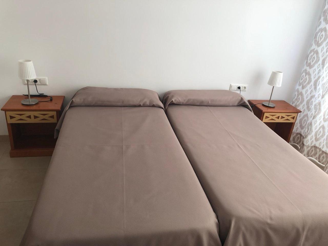 Hotel Alfonso 卡拉纳雅达 外观 照片