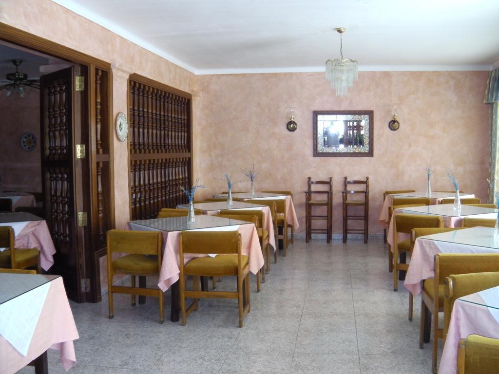 Hotel Alfonso 卡拉纳雅达 外观 照片
